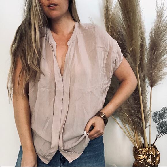 VINCE Silk Gathered Sleeve Button Blush Pink Cream Blouse VNeck Shirt Top Small - Picture 2 of 6